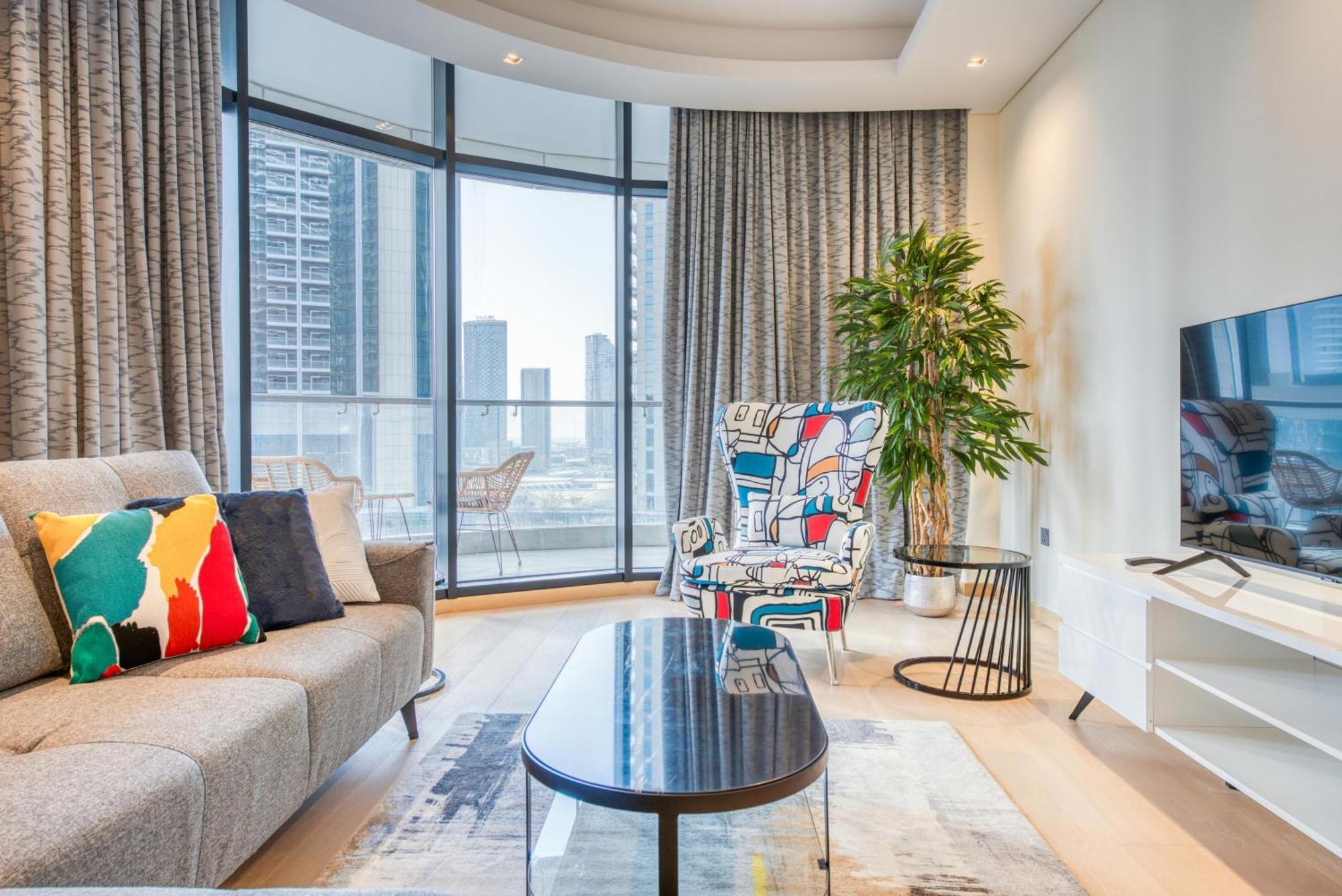 Rh- Downtown Delight, Spacious 01br Near Mall & Burj Khalifa, Rp Heights Appartement *